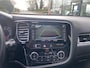 Mitsubishi Outlander 2.0 PHEV Instyle | Pano | camera achter |