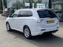 Mitsubishi Outlander 2.0 PHEV Instyle | Pano | camera achter |