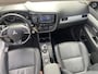 Mitsubishi Outlander 2.0 PHEV Instyle | Pano | camera achter |