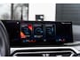 BMW 3-Serie Touring 330e xDrive M stoel Pano H&K HUD Carbon