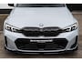 BMW 3-Serie Touring 330e xDrive M stoel Pano H&K HUD Carbon