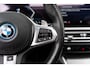 BMW 3-Serie Touring 330e xDrive M stoel Pano H&K HUD Carbon