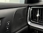 Volvo V60 2.0 D4 Momentum Automaat | Panorama | LED | Leder | Camera | CarPlay | Navigatie | Cruise | Climate