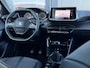 Peugeot 2008 1.2 PureTech Allure | Nieuwe D-Riem | LED | Camera | CarPlay | Navigatie | Cruise | Climate