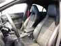 Mercedes-Benz CLA Coupé 180 Business Solution AMG