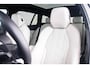BMW i5 Touring xDrive40 84 kWh M Sport Pro - Trekhaak - Panoramdak - Driving Assistant Professional - Head up - Harman Kardon - stoelventilatie - stoelverwarming voor/achter - Iconic Glow - Comfort Access -