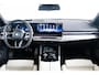BMW i5 Touring xDrive40 84 kWh M Sport Pro - Trekhaak - Panoramdak - Driving Assistant Professional - Head up - Harman Kardon - stoelventilatie - stoelverwarming voor/achter - Iconic Glow - Comfort Access -