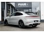 Porsche Cayenne Coupé 4.0 Turbo E-Hybrid Cashmere Beige [2e PAASDAG OPEN] Techart - Passenger Display - Trekhaak