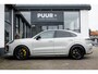 Porsche Cayenne Coupé 4.0 Turbo E-Hybrid Cashmere Beige [2e PAASDAG OPEN] Techart - Passenger Display - Trekhaak