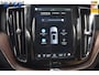 Volvo XC60 Plus Bright Phev | Pano | 360 camera | Leer winterpakket/ stuur,