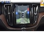 Volvo XC60 Plus Bright Phev | Pano | 360 camera | Leer winterpakket/ stuur,