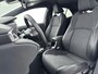Toyota Corolla 1.8 Hybrid Style Bi-Tone | Navigatie | PDC | Stuur-Stoelverwarming |