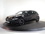 Mercedes-Benz A-klasse 180 Business Solution AMG | AMG Line Plus | Nightpakket | Panoramadak | HUD | Stoelverwarming | 360° Camera | Dodehoekassistent |