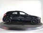 Mercedes-Benz A-klasse 180 Business Solution AMG | AMG Line Plus | Nightpakket | Panoramadak | HUD | Stoelverwarming | 360° Camera | Dodehoekassistent |