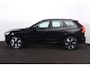 Volvo XC60 T6 Recharge AWD Ultra Dark - Panorama/schuifdak - IntelliSafe Assist & Surround - 360º Camera - Harman/Kardon audio - Adaptieve LED koplampen - Verwarmde voorstoelen, stuur & achterbank - Parkeersensoren voor & achter - Elektr. bedienb. voorstoelen met geheugen - Head up display - Draadloze tel. lader - Elektr. inklapbare trekhaak - 20' LMV