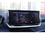 Peugeot 208 1.2 100PK ALLURE | PARKEERSENSOREN VOOR + ACHTER | DRAADLOZE APPLE CARPLAY/ANDROID AUTO | CRUISE CONTROL | DAB+ RADIO | CLIMATE CONTROL | LED KOPLAMPEN | LICHTMETALEN VELGEN 16" |