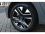 Peugeot 208 1.2 100PK ALLURE | PARKEERSENSOREN VOOR + ACHTER | DRAADLOZE APPLE CARPLAY/ANDROID AUTO | CRUISE CONTROL | DAB+ RADIO | CLIMATE CONTROL | LED KOPLAMPEN | LICHTMETALEN VELGEN 16" |