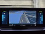 Peugeot e-208 Allure Pack EV 3-FASEN 50kWh 136pk | 3D i-COCKPIT® | NAVI | CAMERA | APPLE CARPLAY / ANDROID AUTO | CLIMA | PARKEERHULP | LM-VELGEN |