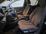 Peugeot e-208 Allure Pack EV 3-FASEN 50kWh 136pk | 3D i-COCKPIT® | NAVI | CAMERA | APPLE CARPLAY / ANDROID AUTO | CLIMA | PARKEERHULP | LM-VELGEN |