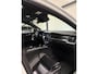 Volvo V60 2.0 B4 197PK R-Design Pano H&K Leer Carplay NAP