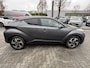 Toyota C-HR / C-HR+ 1.8 HYBRID STYLE STOEL/STUURVERW BLIND SPOT APPLE/ANDROID PARK-SENSOREN KEYLESS LED