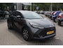 Toyota C-HR / C-HR+ HYBRID 140 FIRST EDITION ANDROID/APPLE STOEL/STUURVERW. P-SENSOREN EL-ACHTERKLEP DODEHOEK NAVI