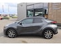 Toyota C-HR / C-HR+ HYBRID 140 FIRST EDITION ANDROID/APPLE STOEL/STUURVERW. P-SENSOREN EL-ACHTERKLEP DODEHOEK NAVI