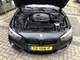 BMW 1-Serie 118i 136PK AUTOMAAT HE M-PAKKET; H&K/NAVI/LEER/ KEYLESS/LED/CLIMA/2XPDC/S&S/STOELV./18''/ - 1E.EIG - NL AUTO - KM=NAP -
