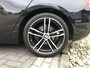 BMW 1-Serie 118i 136PK AUTOMAAT HE M-PAKKET; H&K/NAVI/LEER/ KEYLESS/LED/CLIMA/2XPDC/S&S/STOELV./18''/ - 1E.EIG - NL AUTO - KM=NAP -