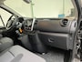 Renault Trafic Met Laadklep! 2.0 dCi 120 T29 L2H1 Comfort 3Persoons, Airco Navigatie Cruisecontrol NEDERLANDSE BUS! RIJKLAARPRIJS!