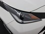 Toyota Aygo 1.0 VVT-i x-play Bluetooth, Buitenspiegels elektrisch verstel- en verwarmbaar, Elektronische remkrachtverdeling, Elektronisch Stabiliteits Programma Op zoek naar een zuinige en wendbare stadsauto? Deze Toyota Aygo 1.0 VVT-i x-play uit 2016 is ideaal voor jou!  De compacte afmetingen maken parkeren en rijden in de stad super eenvoudig. Dan