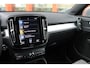 Volvo XC40 T4 Recharge Core Bright | Parkeercamera | Keyless | 19 Inch | Silver skidplates voor en achter