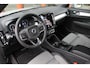 Volvo XC40 T4 Recharge Core Bright | Parkeercamera | Keyless | 19 Inch | Silver skidplates voor en achter