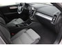 Volvo XC40 T4 Recharge Core Bright | Parkeercamera | Keyless | 19 Inch | Silver skidplates voor en achter