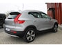 Volvo XC40 T4 Recharge Core Bright | Parkeercamera | Keyless | 19 Inch | Silver skidplates voor en achter