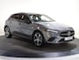 Mercedes-Benz A-klasse 250e Business Solution Luxury | Panoramaschuifdak | Advanced sound | Nightpakket | Dodehoekassistent | Achteruitrijcamera |