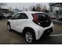 Toyota Aygo X 1.0 VVT-I MT FIRST STOELVERW. LM-VELGEN CLIMA APPLE/ANDROID CAMERA DAB BLUETOOTH