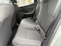 Toyota Yaris 1.5 Hybrid First Edition NAVI KEYLESS LED NL-AUTO CLIMA LM-VELGEN