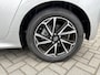 Toyota Yaris 1.5 Hybrid First Edition NAVI KEYLESS LED NL-AUTO CLIMA LM-VELGEN