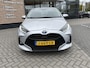 Toyota Yaris 1.5 Hybrid First Edition NAVI KEYLESS LED NL-AUTO CLIMA LM-VELGEN
