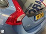 Volvo V60 1.6 T3 Momentum, dealer onderhouden 18inch