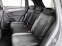 Volkswagen Tiguan 1.4 TSI eHybrid R-Line Business+ 245 pk Automaat (DSG) | Verlengde garantie | Navigatie | Panoramadak | Trekhaak (afneembaar) | Parkeersensoren (Park assist) | Achteruitrijcamera | Stoelverwarming |
