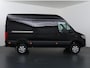 Mercedes-Benz Sprinter 319 CDI | Aut. | L2 H2 | Select | 4x4 Dubbele Schuifdeur | 2800 KG Trekhaak | Lederen bekleding | Distronic Plus | Navigatie | Parkeercamera | Certified