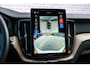 Volvo XC60 2.0 T6 Plug-in hybrid AWD Plus Dark | Facelift | Head-Up | Panoramadak | Trekhaak | 360 Camera | All-Season Banden | Google | Stoel en Stuurverwarming |