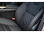 Volvo XC60 2.0 T6 Plug-in hybrid AWD Plus Dark | Facelift | Head-Up | Panoramadak | Trekhaak | 360 Camera | All-Season Banden | Google | Stoel en Stuurverwarming |