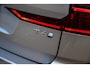 Volvo XC60 2.0 T6 Plug-in hybrid AWD Plus Dark | Facelift | Head-Up | Panoramadak | Trekhaak | 360 Camera | All-Season Banden | Google | Stoel en Stuurverwarming |