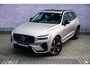 Volvo XC60 2.0 T6 Plug-in hybrid AWD Plus Dark | Facelift | Head-Up | Panoramadak | Trekhaak | 360 Camera | All-Season Banden | Google | Stoel en Stuurverwarming |