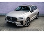 Volvo XC60 2.0 T6 Plug-in hybrid AWD Plus Dark | Facelift | Head-Up | Panoramadak | Trekhaak | 360 Camera | All-Season Banden | Google | Stoel en Stuurverwarming |