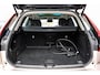 Volvo XC60 2.0 T6 Plug-in hybrid AWD Plus Dark | Facelift | Head-Up | Panoramadak | Trekhaak | 360 Camera | All-Season Banden | Google | Stoel en Stuurverwarming |