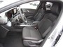 Renault Clio 6 Techno 1.8 E-Tech Full Hybrid 160pk / Navigatie / 360 Camera / Stoelverwarming